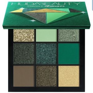 Huda Beauty Emerald Obsessions